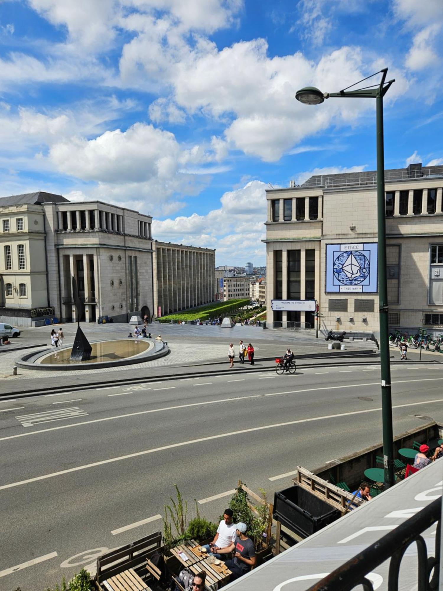 Centre De Bruxelles Merveilleux ! Eksteriør billede